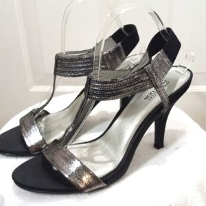 Kenneth Cole Reaction Black/Silver Leather 4" High Heel